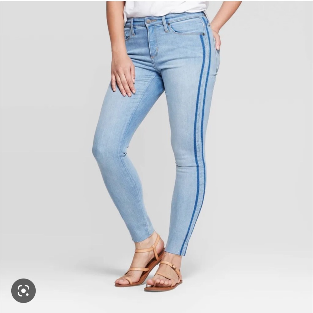 Universal Thread Striped Jeans - Picture 8 of 9